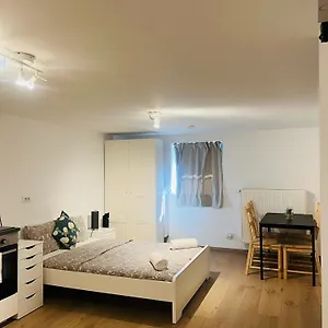 Oneluxstay Near Fashion District Antwerpen