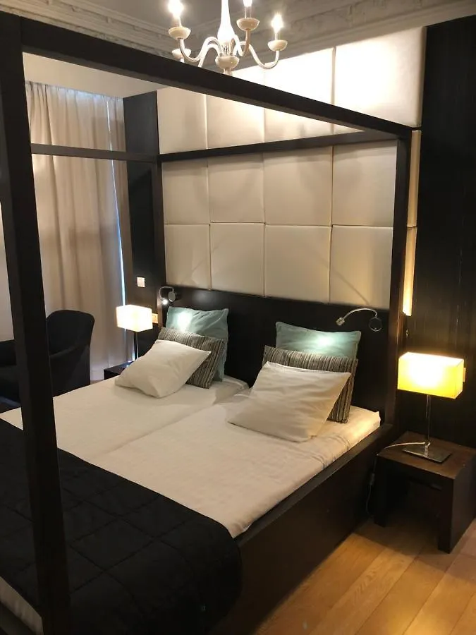 The 5 Otel Brugge